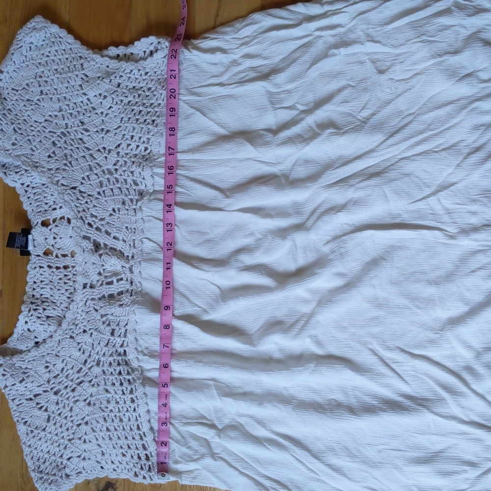 Torrid Crochet Gauze Boho Top sz4 - Picture 2 of 6